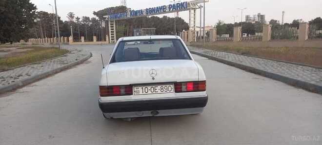 Mercedes 190 1992, 251,436 km - 2.0 l - Sumqayıt
