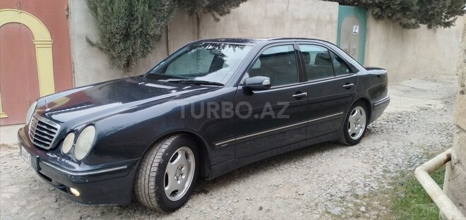 Mercedes E 220 2000, 187,383 km - 2.2 l - Bakı