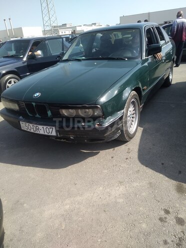 BMW 535 1989, 272,000 km - 3.5 l - Bakı