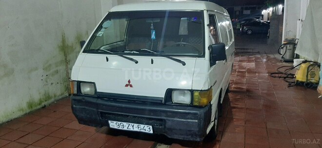 Mitsubishi L300 1998, 341,000 km - 2.0 l - Bakı