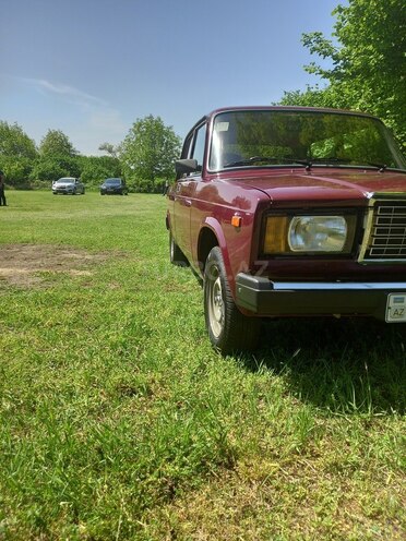 LADA (VAZ) 2107 2001, 277,000 km - 1.6 l - Şəki