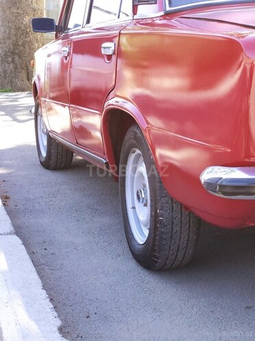 LADA (VAZ) 21011 1983, 185,000 km - 1.5 l - Gəncə