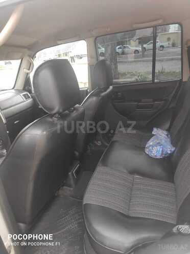Mitsubishi Pajero io 2002, 398,000 km - 2.0 l - Bakı