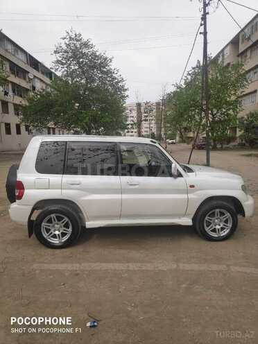 Mitsubishi Pajero io 2002, 398,000 km - 2.0 l - Bakı