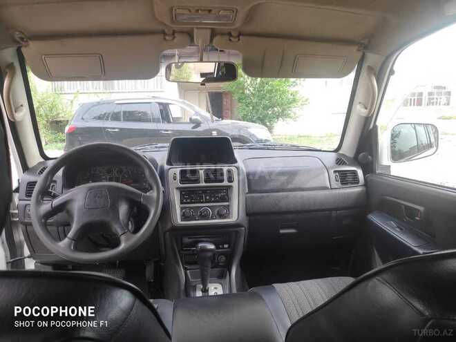 Mitsubishi Pajero io 2002, 398,000 km - 2.0 l - Bakı