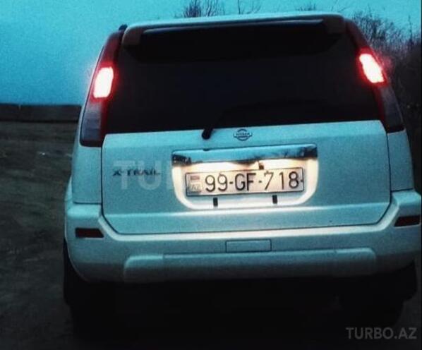 Nissan X-Trail 2000, 294,000 km - 2.0 l - Bakı