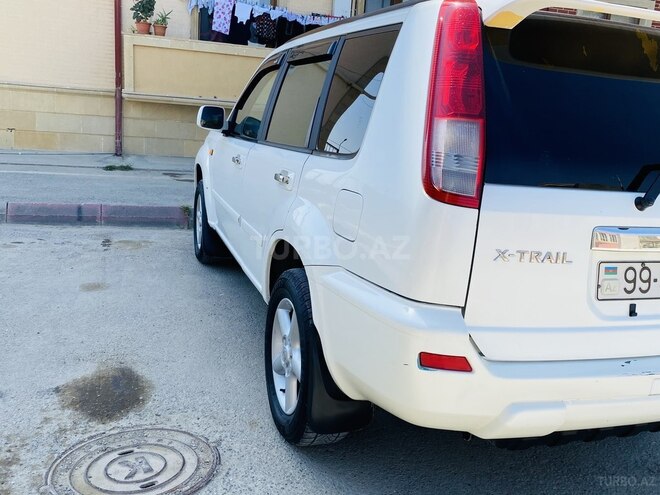 Nissan X-Trail 2000, 294,000 km - 2.0 l - Bakı