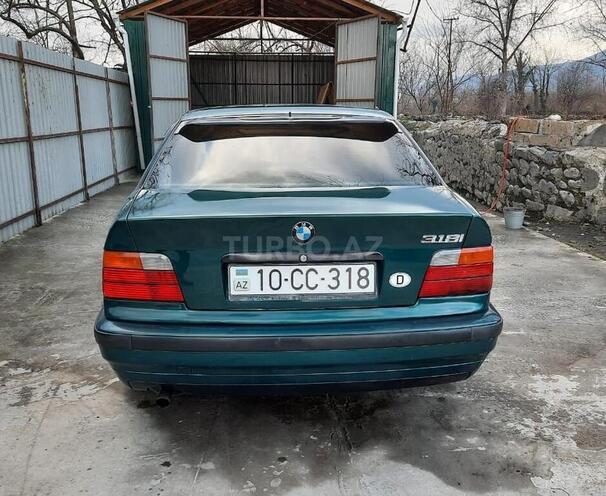 BMW 318 1994, 450,102 km - 1.8 л - Zaqatala