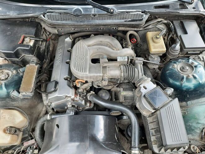 BMW 318 1994, 450,102 km - 1.8 л - Zaqatala