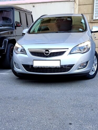 Opel Astra 2012, 233,000 km - 1.7 l - Bakı