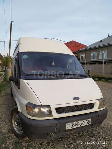 Ford Transit 2002, 385,000 km - 2.4 l - Qusar