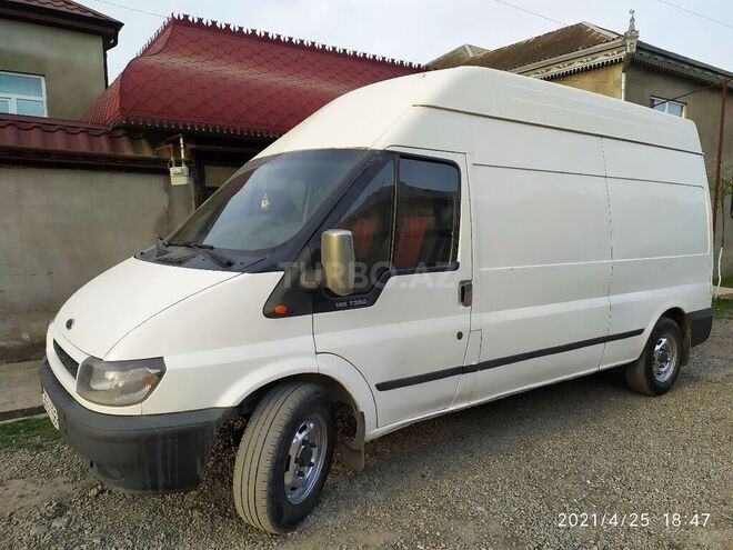 Ford Transit 2002, 385,000 km - 2.4 l - Qusar