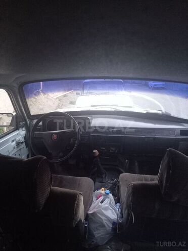 GAZ 24 1984, 254,000 km - 2.4 л - Quba