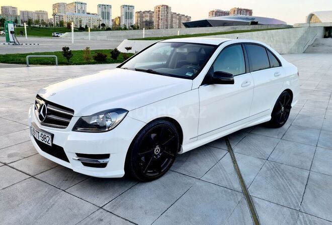 Mercedes C 250 2013, 134,000 km - 1.8 l - Bakı