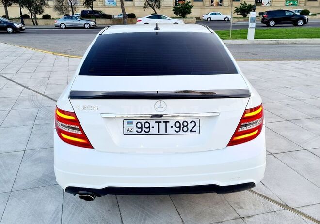 Mercedes C 250 2013, 134,000 km - 1.8 l - Bakı