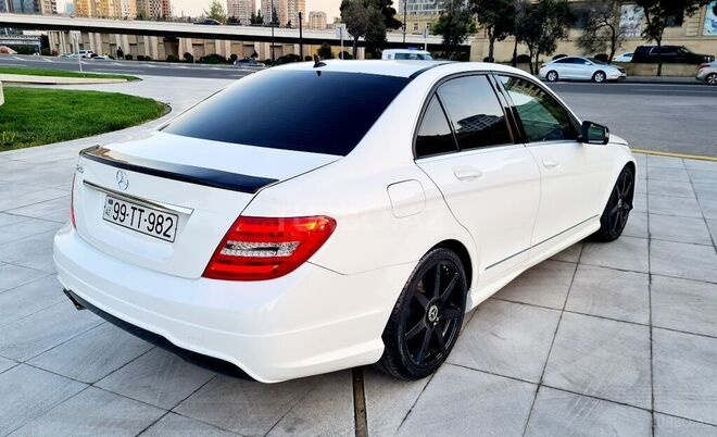 Mercedes C 250 2013, 134,000 km - 1.8 l - Bakı