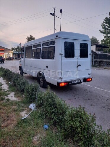Mercedes 508 1992, 130,000 km - 2.5 l - Tərtər