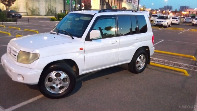 Mitsubishi Pajero io 1999, 145,000 km - 1.8 l - Bakı