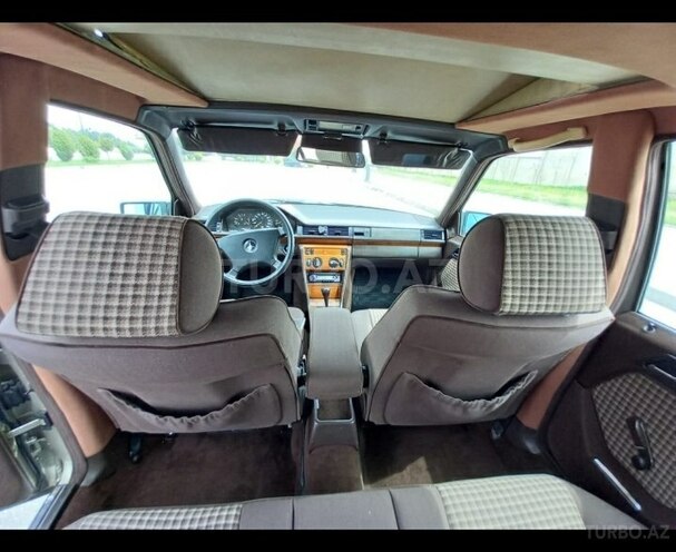 Mercedes E 300 1991, 359,044 km - 3.0 l - Bakı