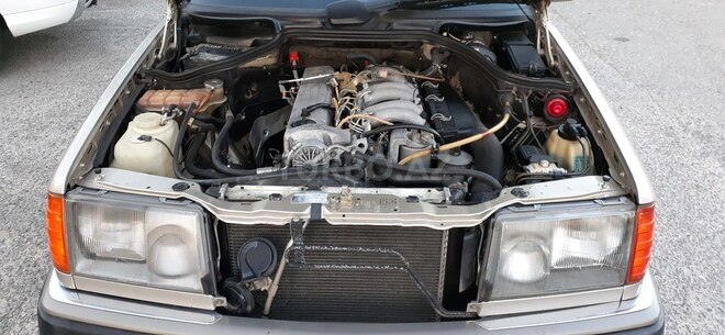 Mercedes E 300 1991, 359,044 km - 3.0 l - Bakı