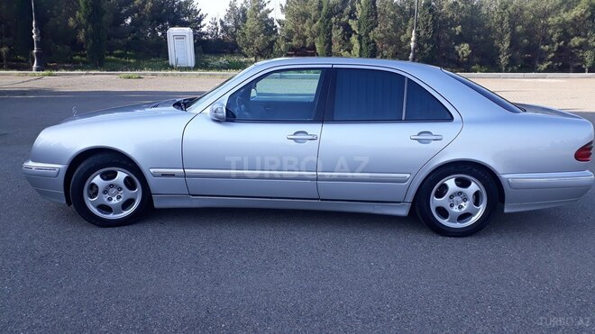 Mercedes E 260 2001, 309,230 km - 2.6 l - Gəncə