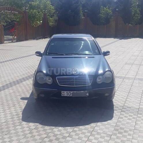 Mercedes C 240 2002, 254,123 km - 2.6 l - Sumqayıt