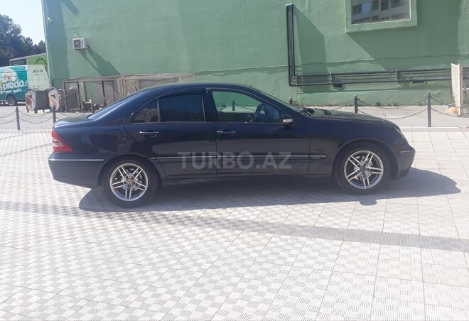 Mercedes C 240 2002, 254,123 km - 2.6 l - Sumqayıt
