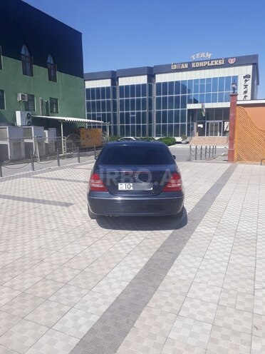 Mercedes C 240 2002, 254,123 km - 2.6 l - Sumqayıt