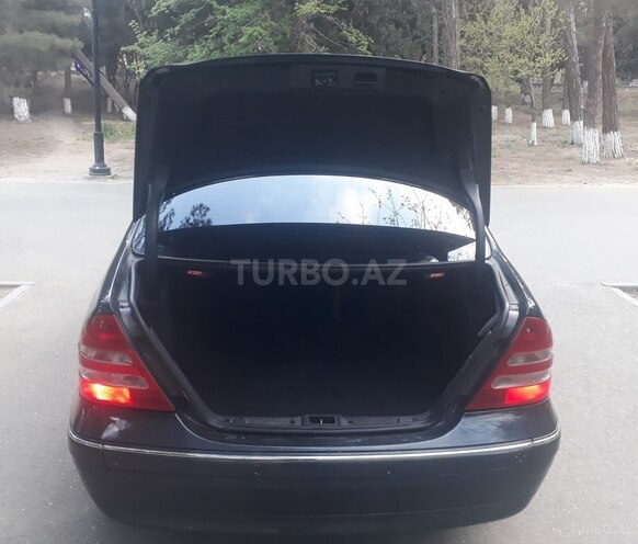 Mercedes C 240 2002, 254,123 km - 2.6 l - Sumqayıt