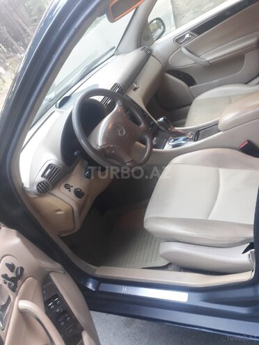 Mercedes C 240 2002, 254,123 km - 2.6 l - Sumqayıt