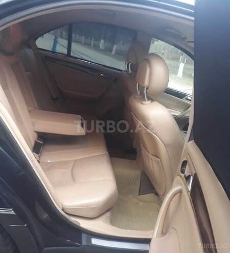 Mercedes C 240 2002, 254,123 km - 2.6 l - Sumqayıt