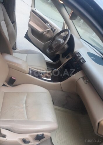 Mercedes C 240 2002, 254,123 km - 2.6 l - Sumqayıt