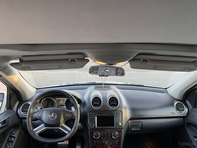 Mercedes ML 63 AMG 2009, 205,000 km - 6.2 л - Bakı