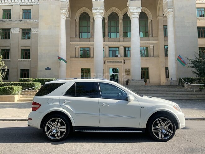 Mercedes ML 63 AMG 2009, 205,000 km - 6.2 л - Bakı