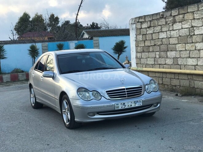 Mercedes C 200 2000, 11,265 km - 2.0 l - Bakı