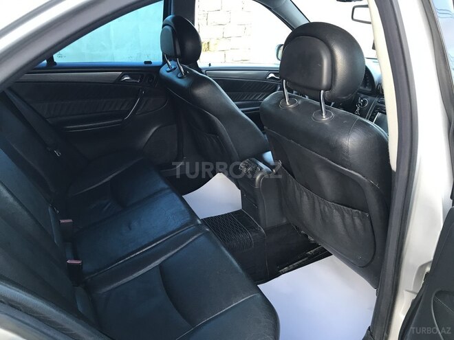 Mercedes C 200 2000, 11,265 km - 2.0 l - Bakı