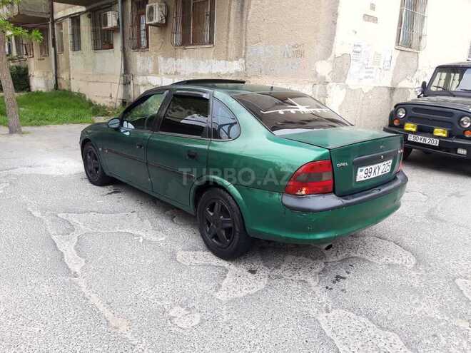 Opel Vectra 1996, 390,000 km - 2.0 l - Bakı