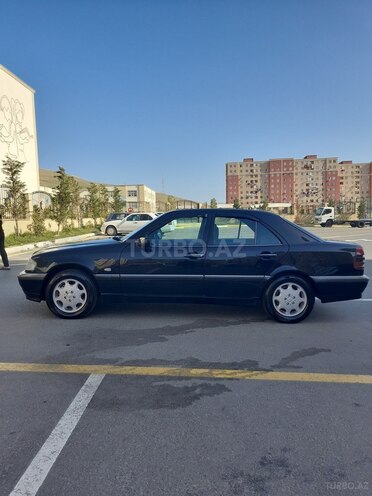 Mercedes C 180 2000, 261,000 km - 1.8 l - Bakı