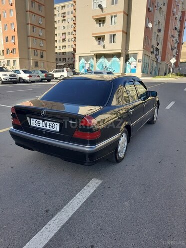 Mercedes C 180 2000, 261,000 km - 1.8 l - Bakı