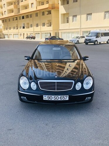 Mercedes E 320 2004, 353,000 km - 3.2 l - Bakı