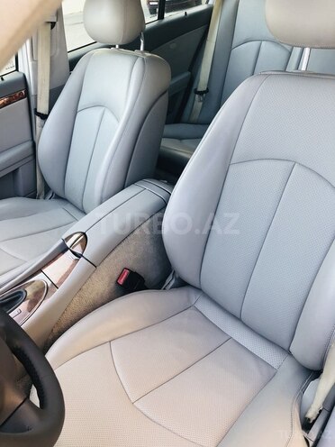 Mercedes E 320 2004, 353,000 km - 3.2 l - Bakı
