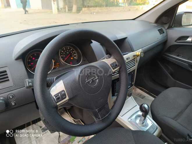 Opel Astra 2006, 256,000 km - 1.6 л - Sumqayıt
