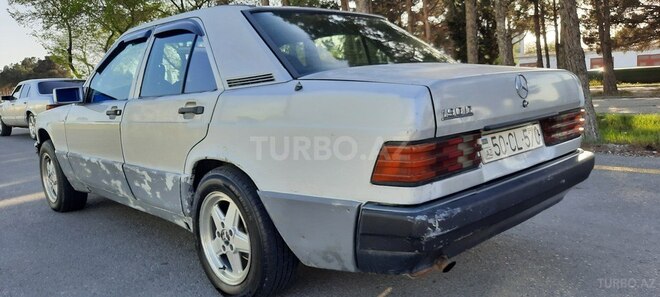 Mercedes 190 1985, 325,142 km - 2.0 л - Sumqayıt