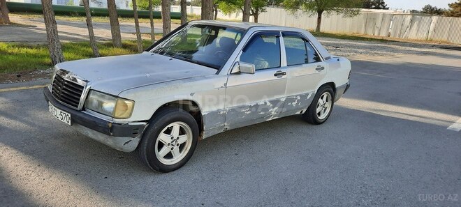 Mercedes 190 1985, 325,142 km - 2.0 л - Sumqayıt