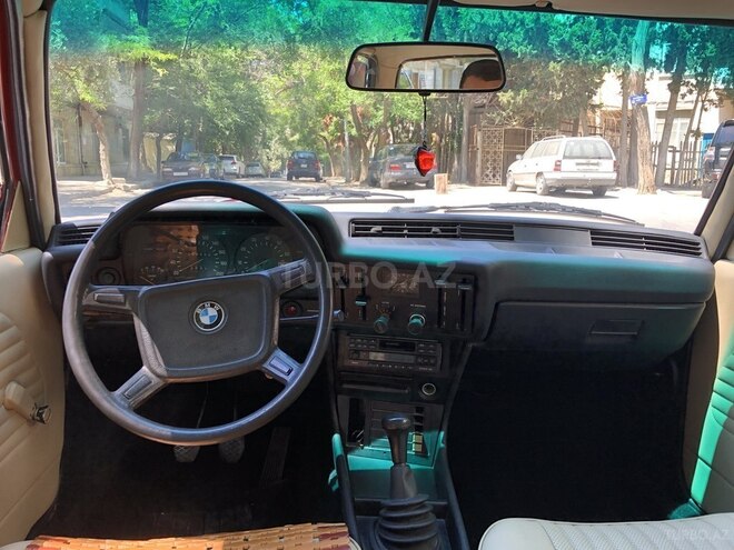 BMW 320 1976, 256,000 km - 1.6 l - Bakı