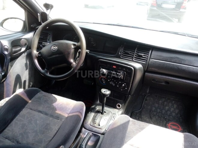 Opel Vectra 1997, 324,000 km - 1.6 л - Bakı