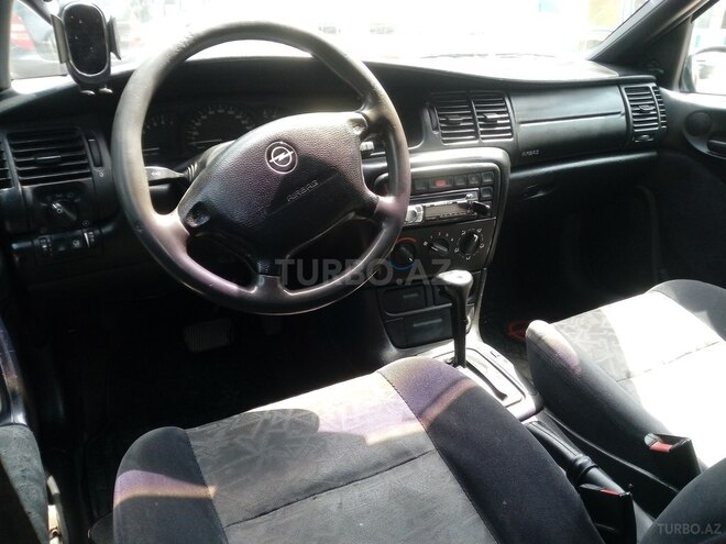 Opel Vectra 1997, 324,000 km - 1.6 л - Bakı