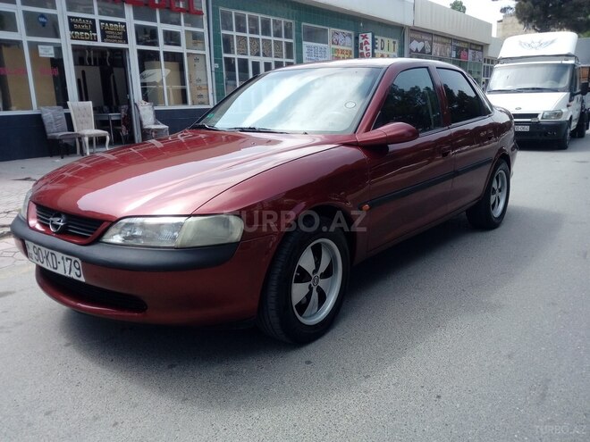 Opel Vectra 1997, 324,000 km - 1.6 л - Bakı