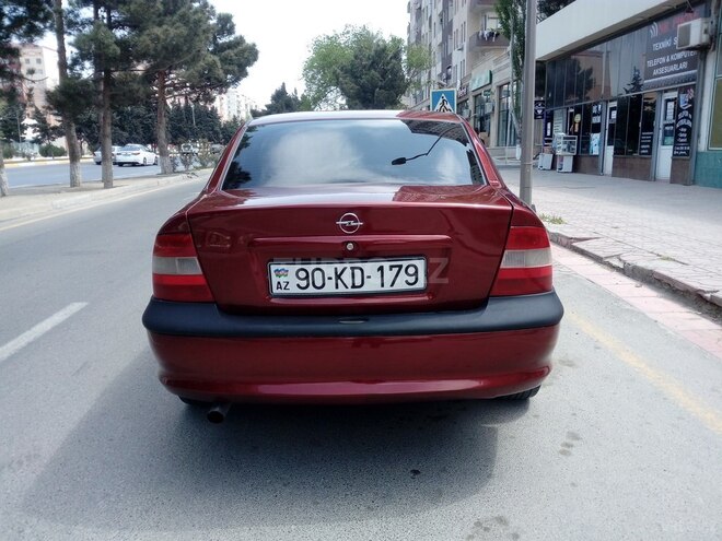 Opel Vectra 1997, 324,000 km - 1.6 л - Bakı
