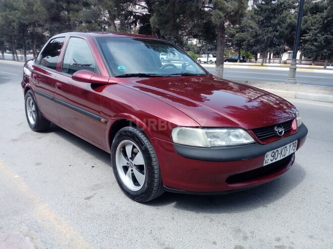 Opel Vectra 1997, 324,000 km - 1.6 л - Bakı